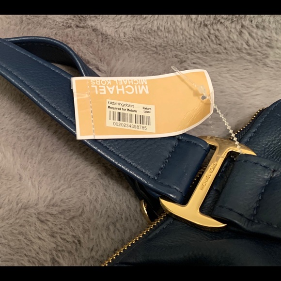 Michael Kors Pushlock Tote - Picture 3 of 8